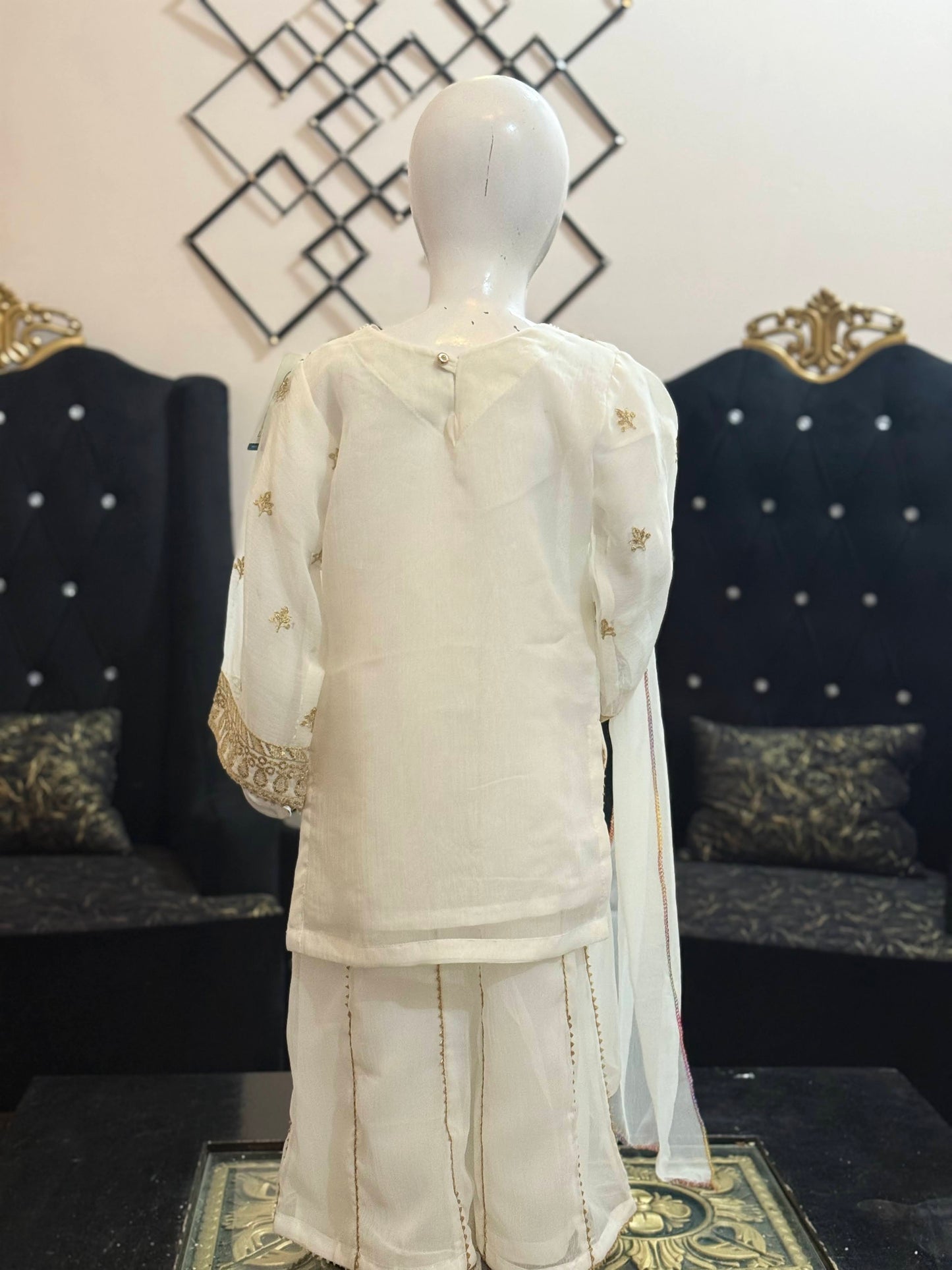 White Kurta Flapper