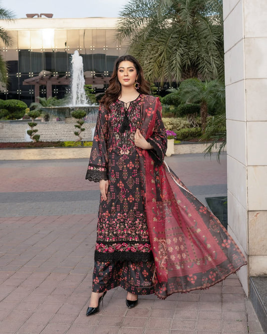 Munira Designers - Black & Red