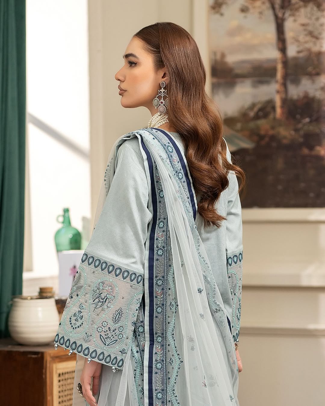 Ally's - Light Blue Ray