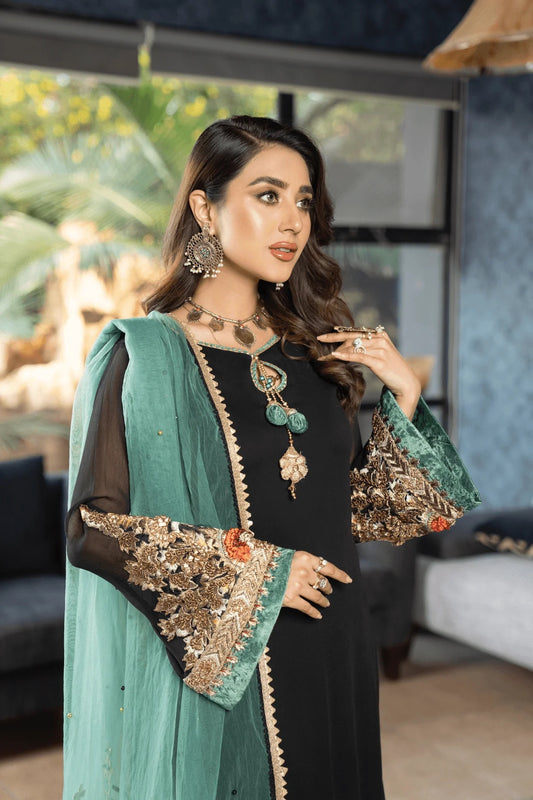 Khuda Baksh - Black with Green Dupatta