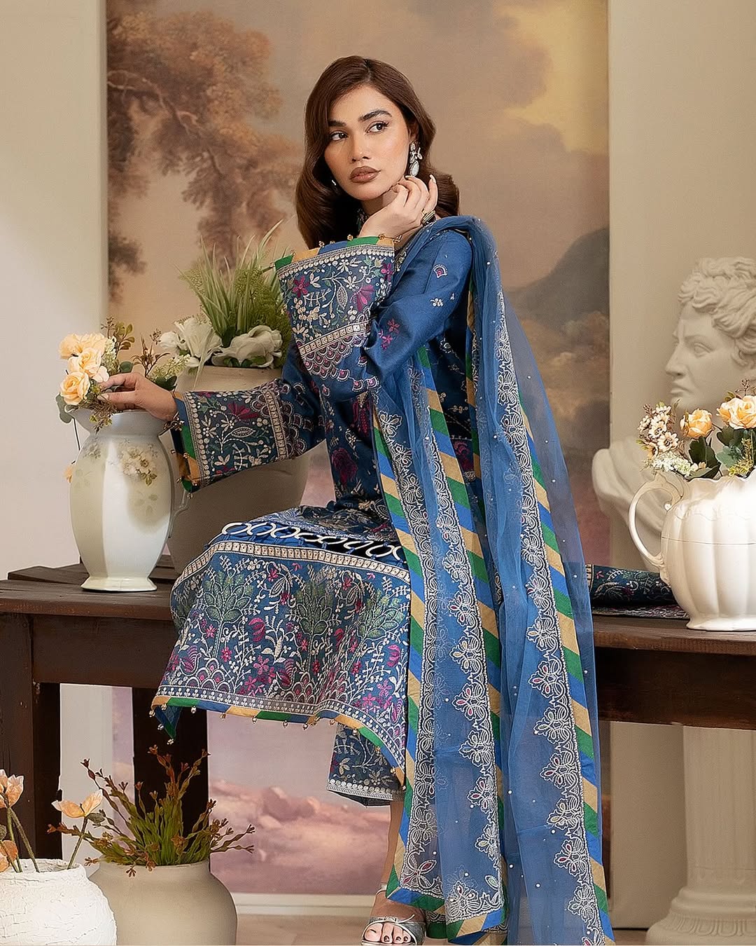 Ally's - Selena Blue