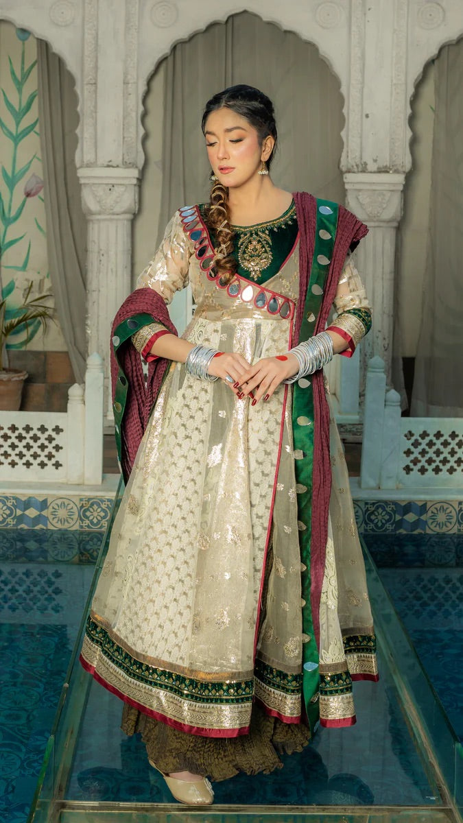 Zara Ahmad - Ocean Pearl