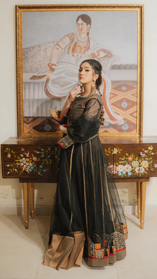 Zara Ahmad - Black Diamond