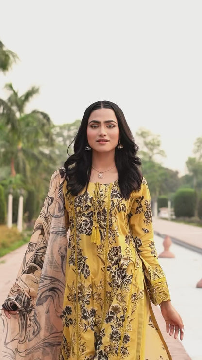 Munira Designers - Mustard & Black